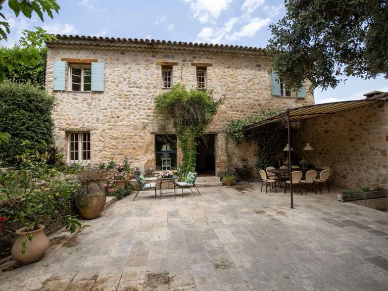 Domaine viticole Lorgues - 5 chambres - 300m²