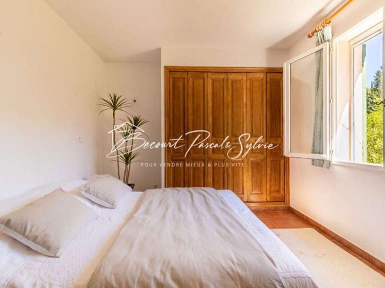 House Lorgues - 4 bedrooms