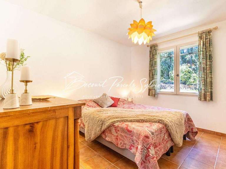 House Lorgues - 4 bedrooms