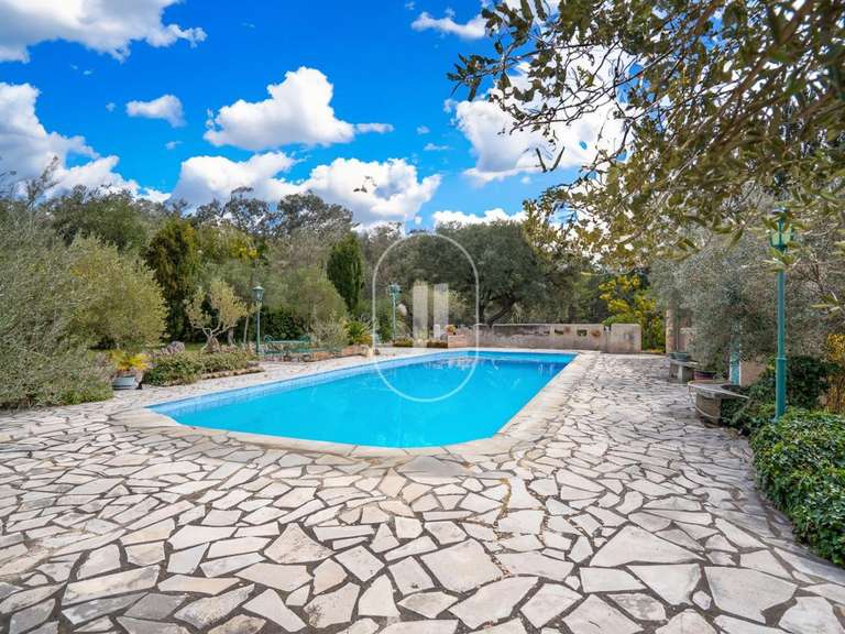 House Lorgues - 3 bedrooms - 187m²