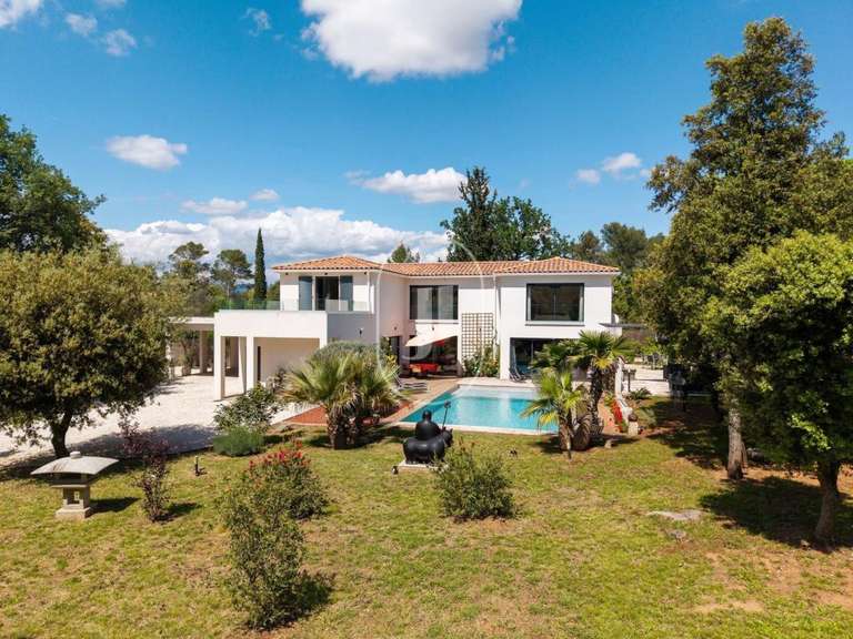 House Lorgues - 6 bedrooms - 270m²