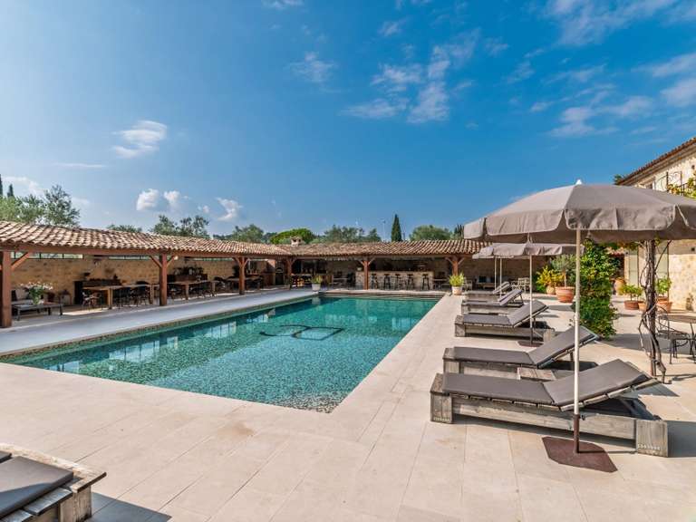 House Lorgues - 24 bedrooms - 800m²