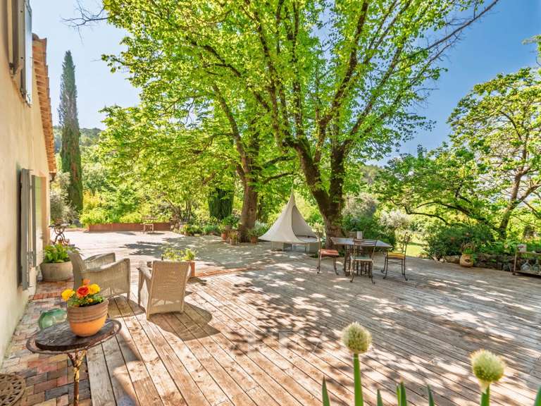 House Lorgues - 5 bedrooms - 233m²