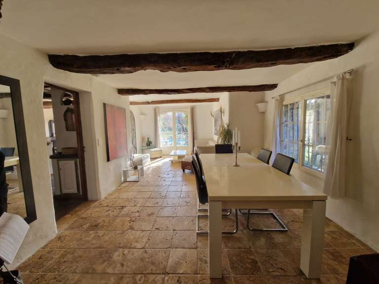 House Lorgues - 4 bedrooms - 166m²