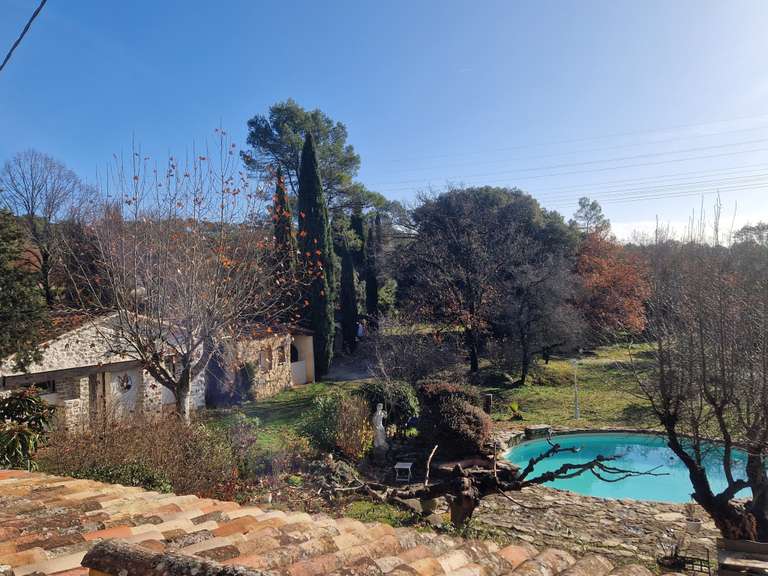 House Lorgues - 4 bedrooms - 166m²