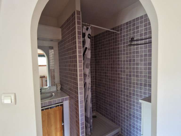 House Lorgues - 8 bedrooms - 236m²