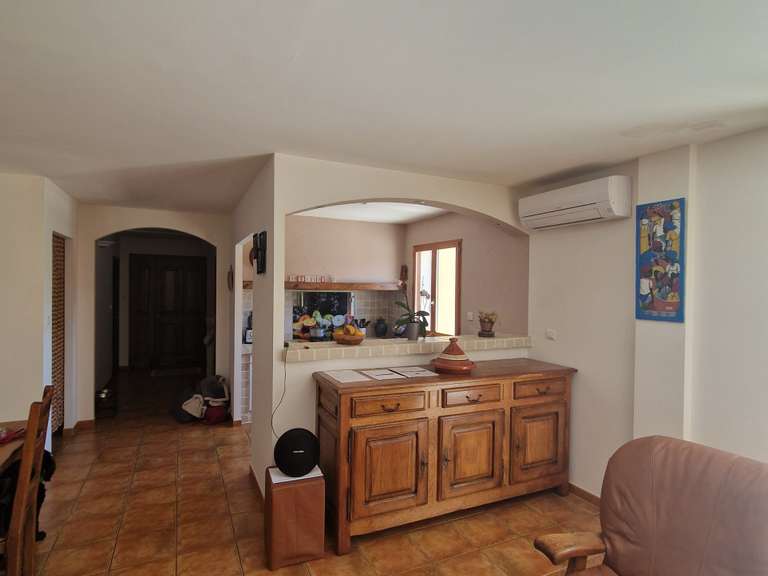 House Lorgues - 8 bedrooms - 236m²