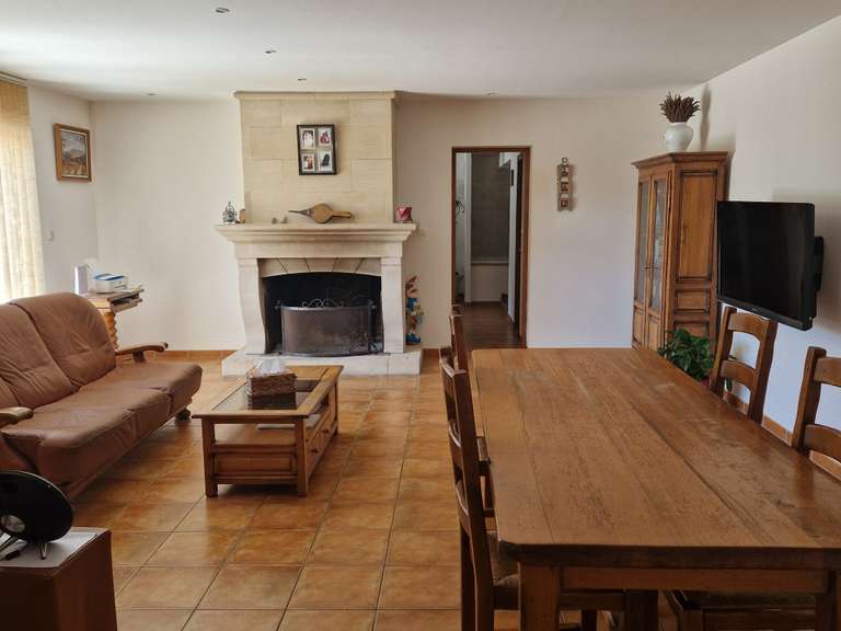 House Lorgues - 8 bedrooms - 236m²