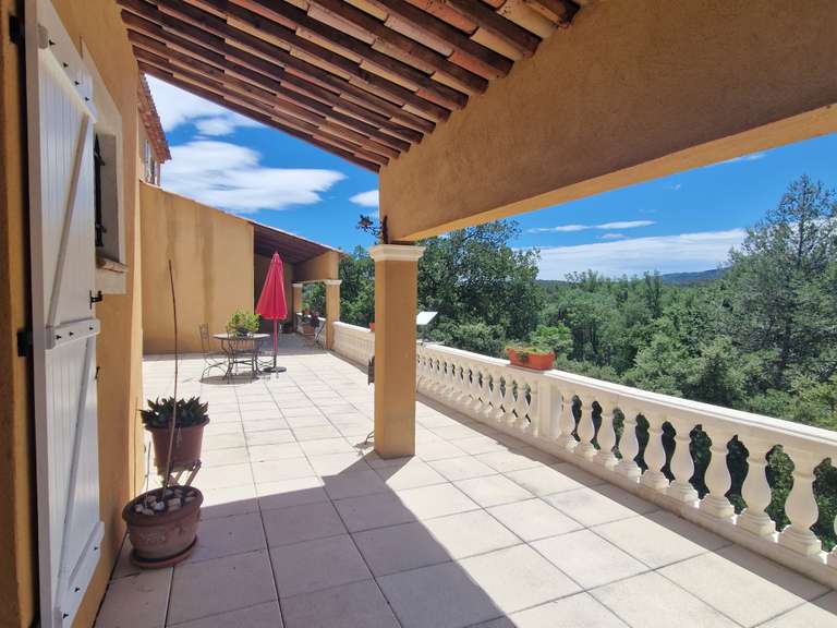 House Lorgues - 8 bedrooms - 236m²