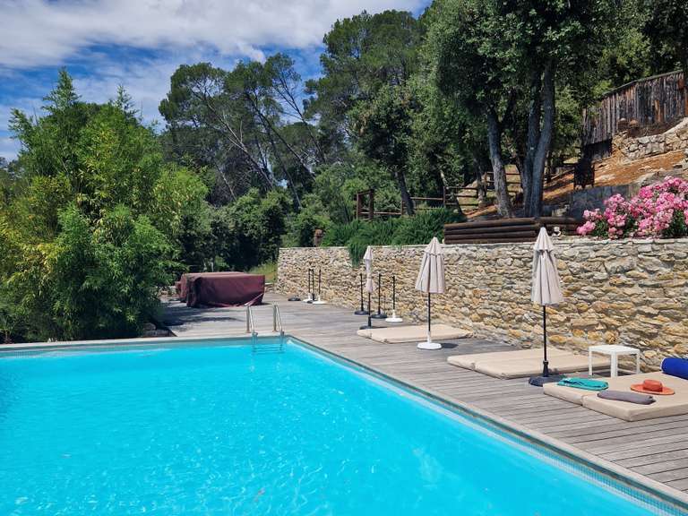 House Lorgues - 8 bedrooms - 236m²