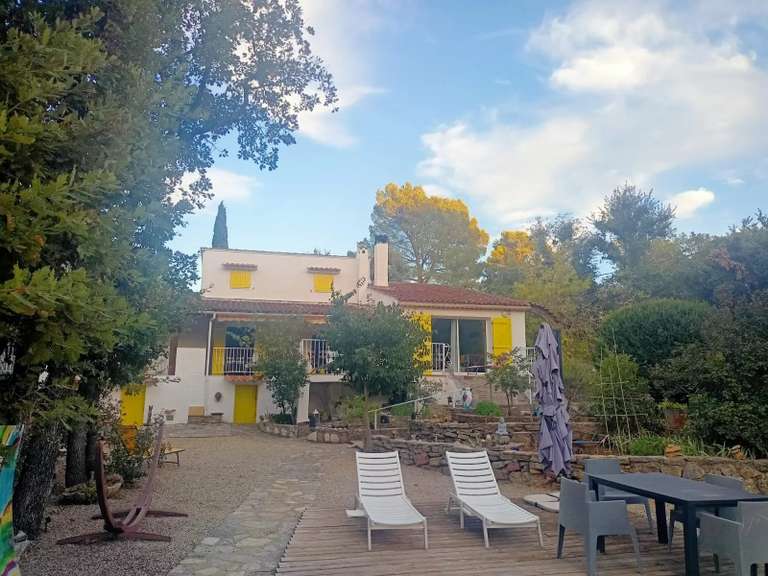 House Lorgues - 5 bedrooms - 115m²