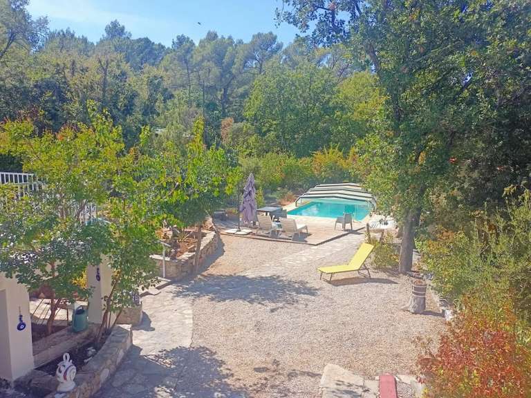 House Lorgues - 5 bedrooms - 115m²