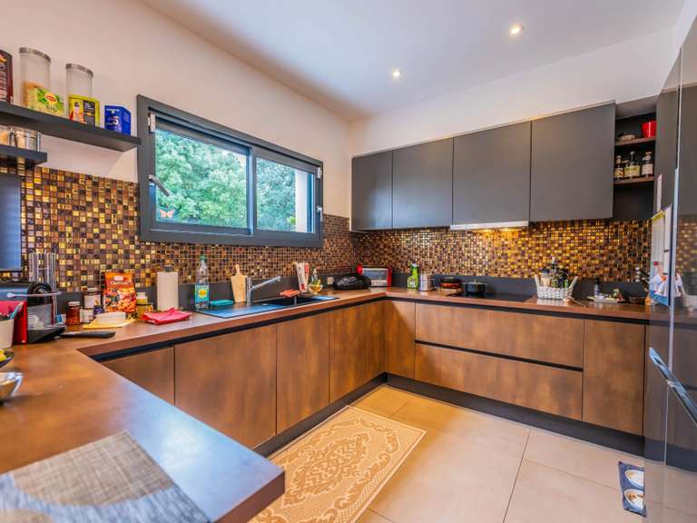 Maison Lorgues - 4 chambres - 230m²