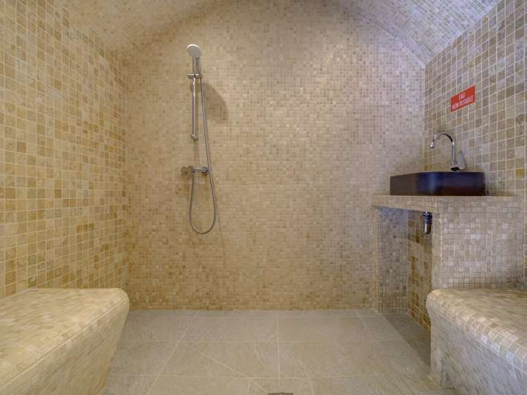 Maison Lorgues - 4 chambres - 230m²