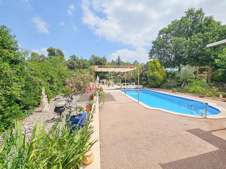 House Lorgues - 3 bedrooms - 180m²