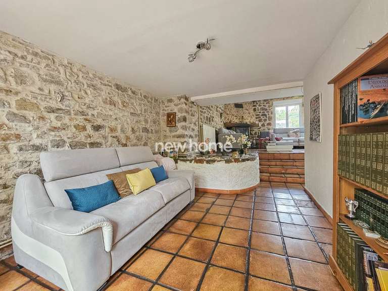 House Lorgues - 3 bedrooms - 180m²