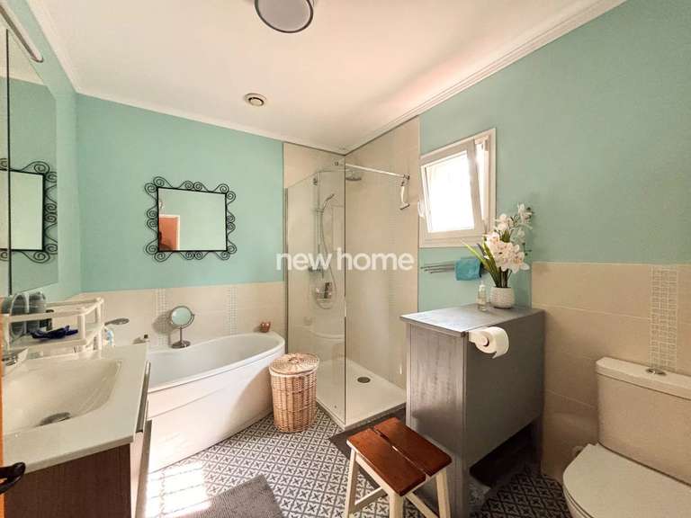 Maison Lorgues - 5 chambres - 144m²