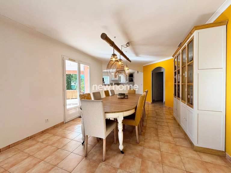 Maison Lorgues - 4 chambres - 214m²