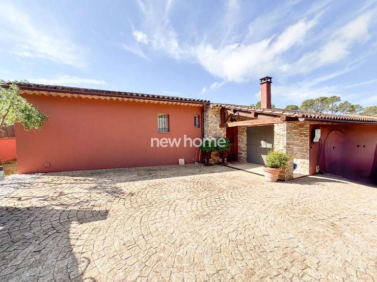 Maison Lorgues - 3 chambres - 137m²