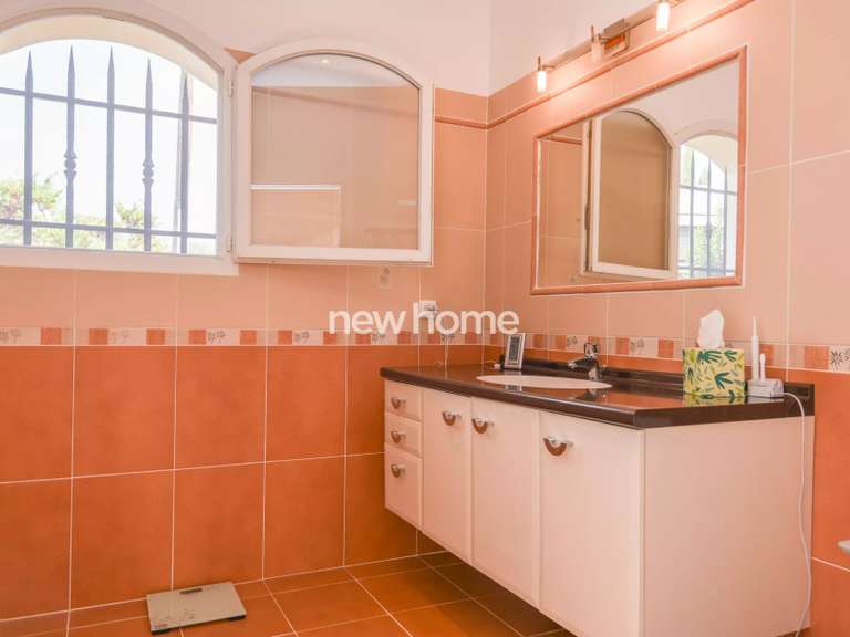 Maison Lorgues - 4 chambres - 170m²