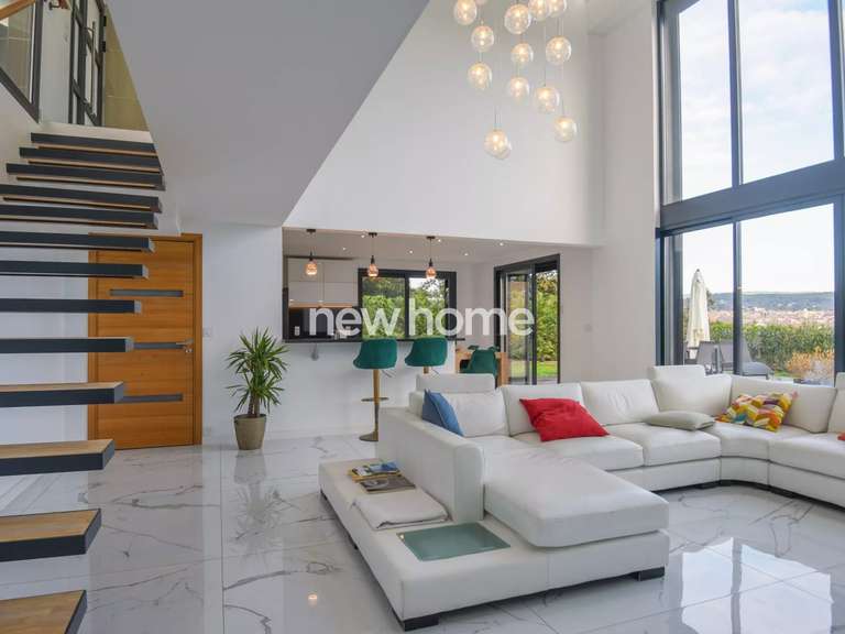 Maison Lorgues - 3 chambres - 136m²