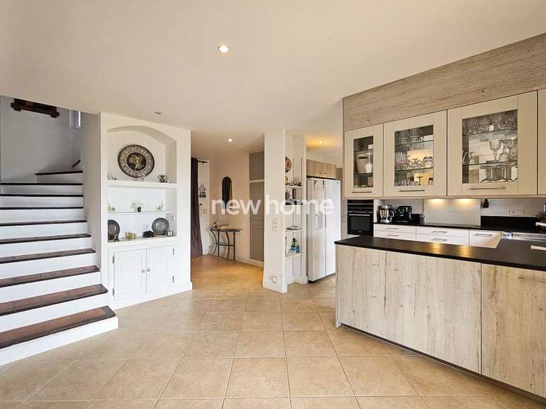 Maison Lorgues - 4 chambres - 172m²