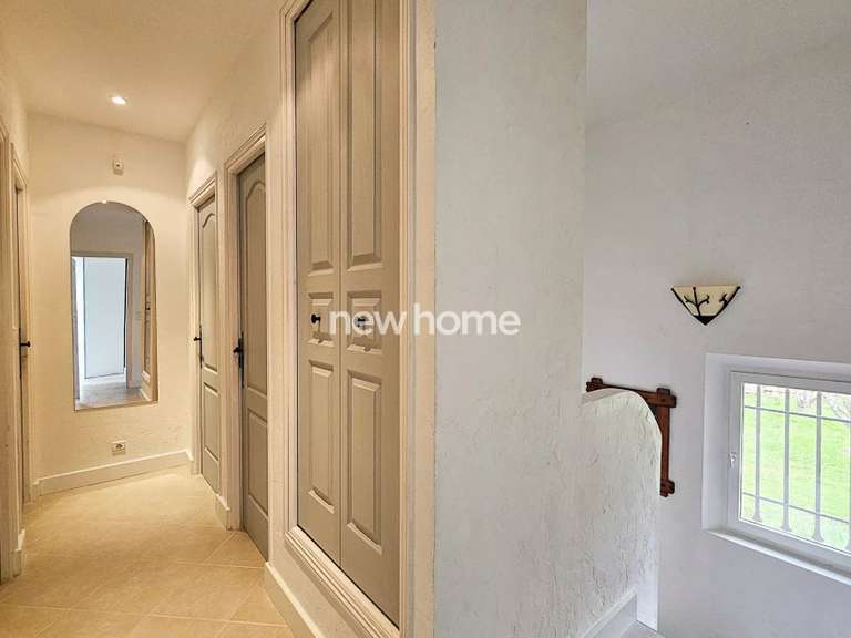 Maison Lorgues - 4 chambres - 172m²