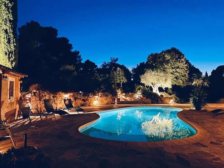 Maison Lorgues - 6 chambres - 220m²