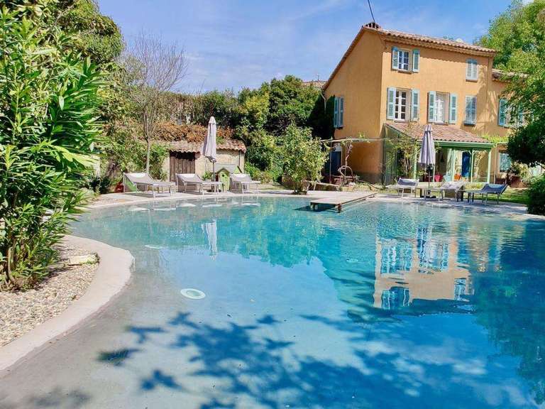 House Lorgues - 5 bedrooms