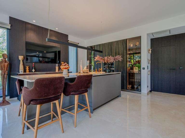 House Lorgues - 4 bedrooms