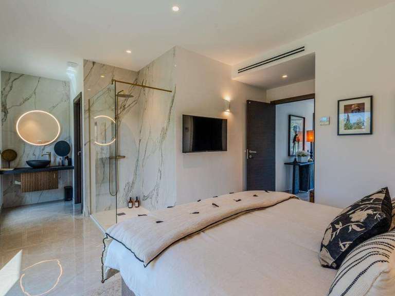 House Lorgues - 4 bedrooms