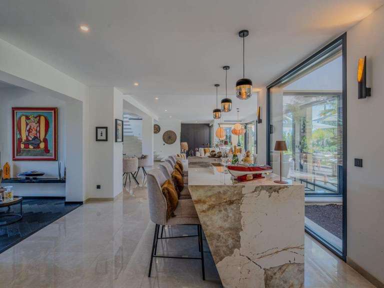 House Lorgues - 4 bedrooms