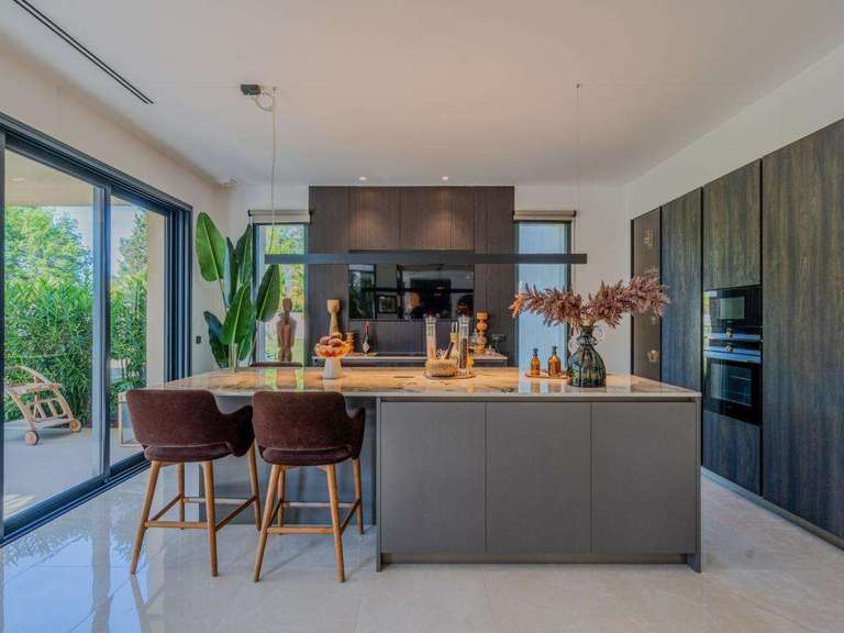 House Lorgues - 4 bedrooms