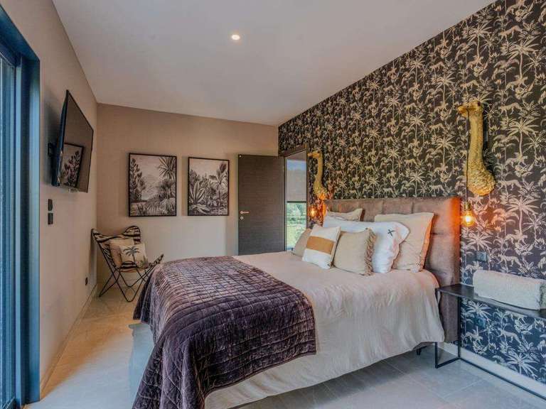 House Lorgues - 4 bedrooms