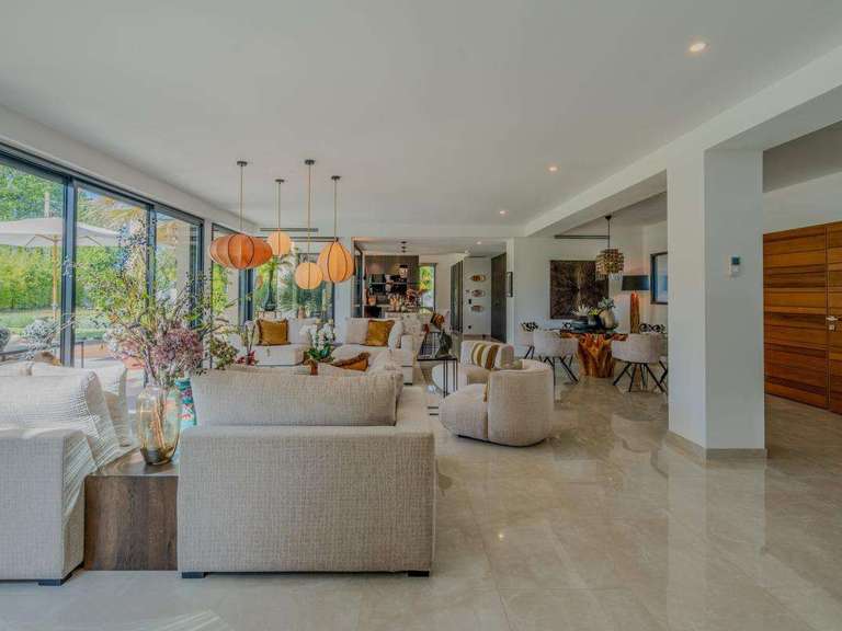 House Lorgues - 4 bedrooms