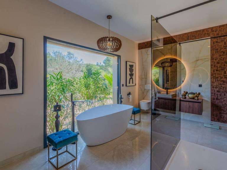 House Lorgues - 4 bedrooms