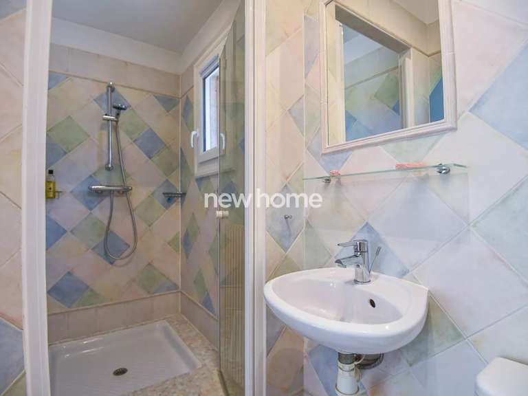 Maison Lorgues - 3 chambres - 194m²