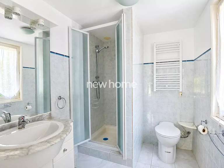 Maison Lorgues - 3 chambres - 194m²
