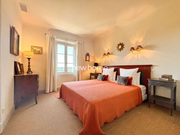 Maison Lorgues - 3 chambres - 210m²