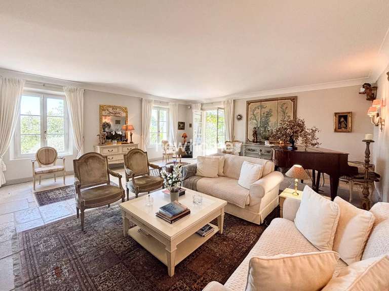 Maison Lorgues - 3 chambres - 210m²
