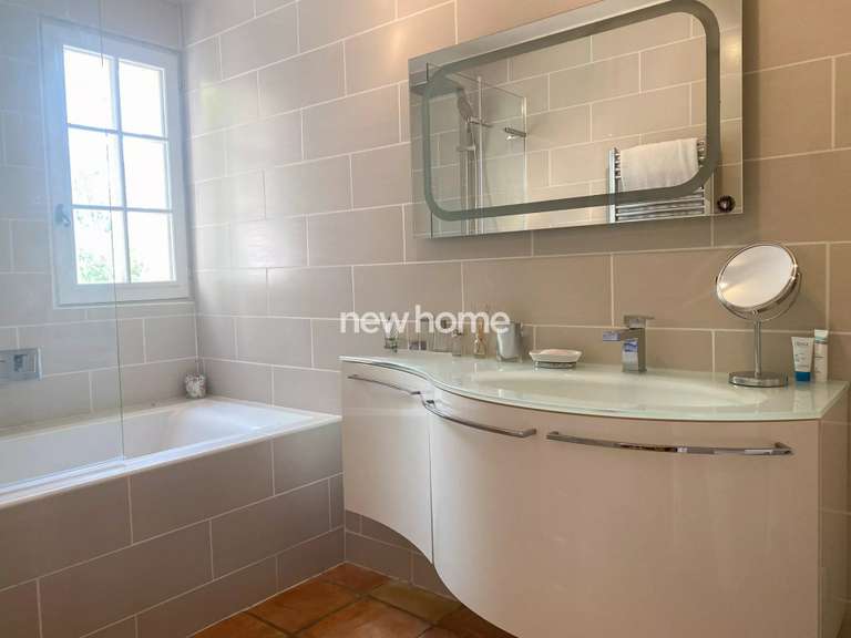 Maison Lorgues - 5 chambres - 221m²