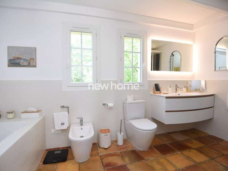 Maison Lorgues - 5 chambres - 221m²