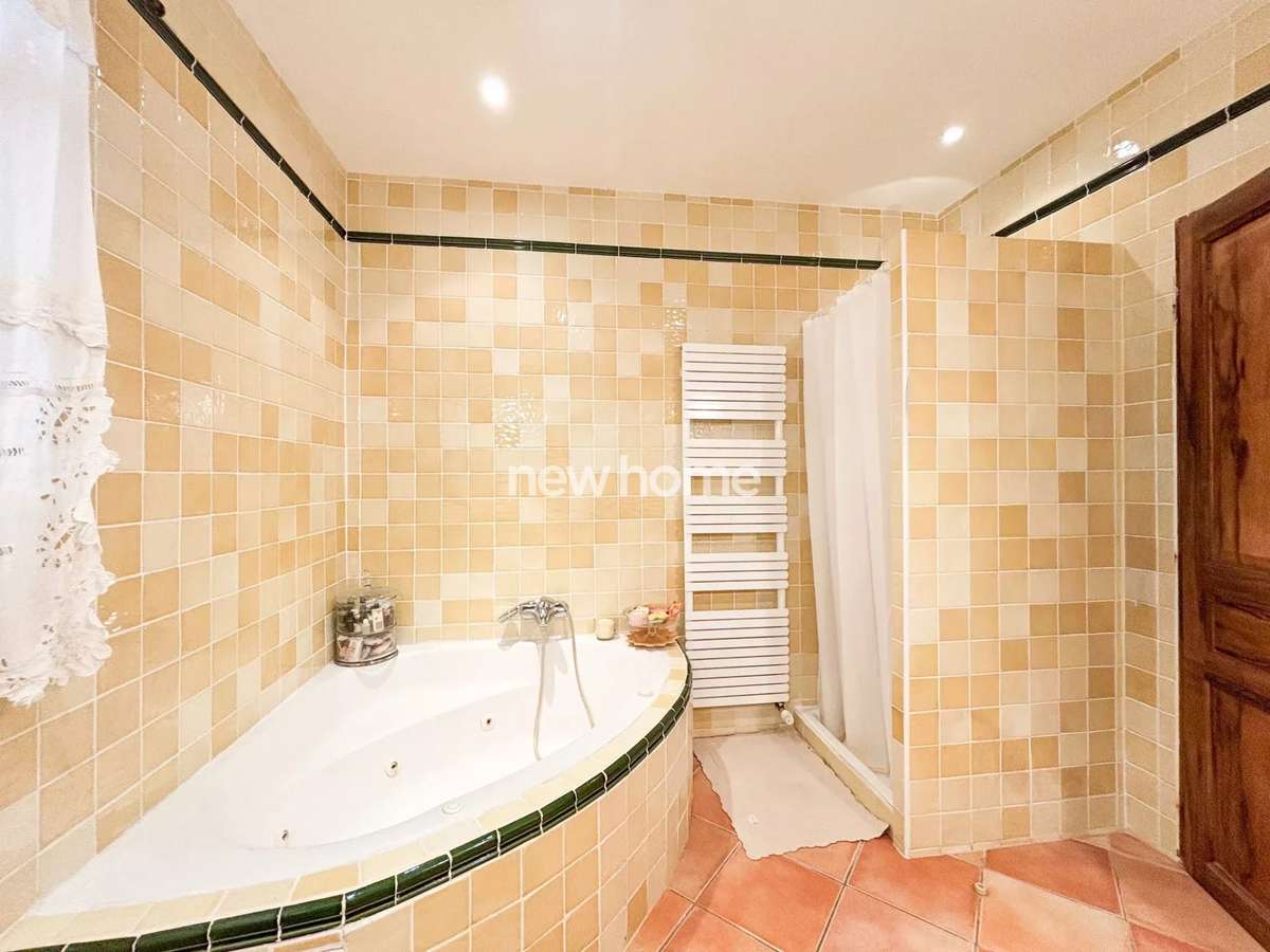Maison Lorgues