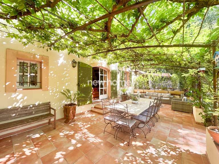 Maison Lorgues - 6 chambres - 222m²