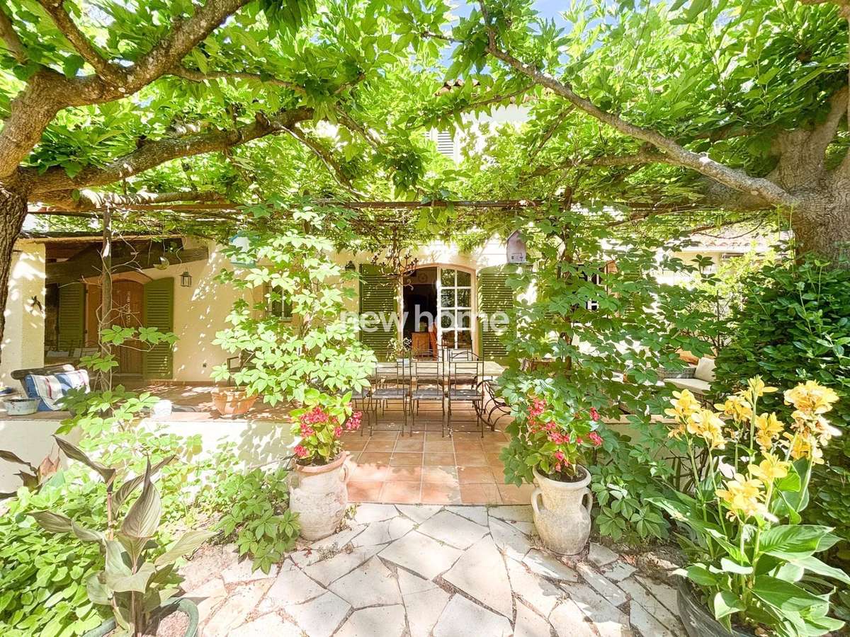 Maison Lorgues