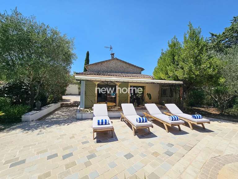 House Lorgues - 6 bedrooms - 205m²