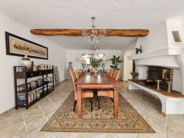 House Lorgues - 6 bedrooms - 205m²