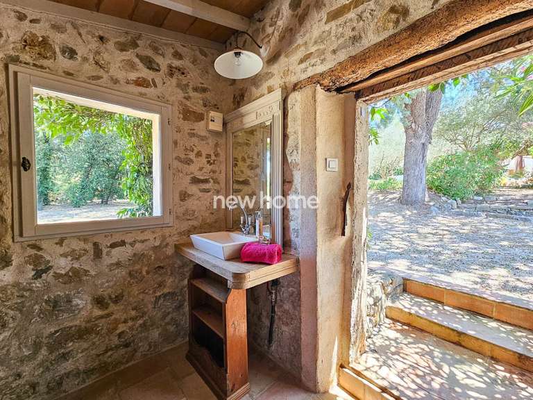 House Lorgues - 6 bedrooms - 205m²
