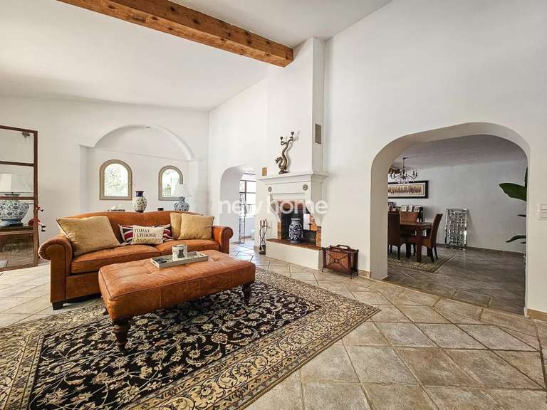 House Lorgues - 6 bedrooms - 205m²