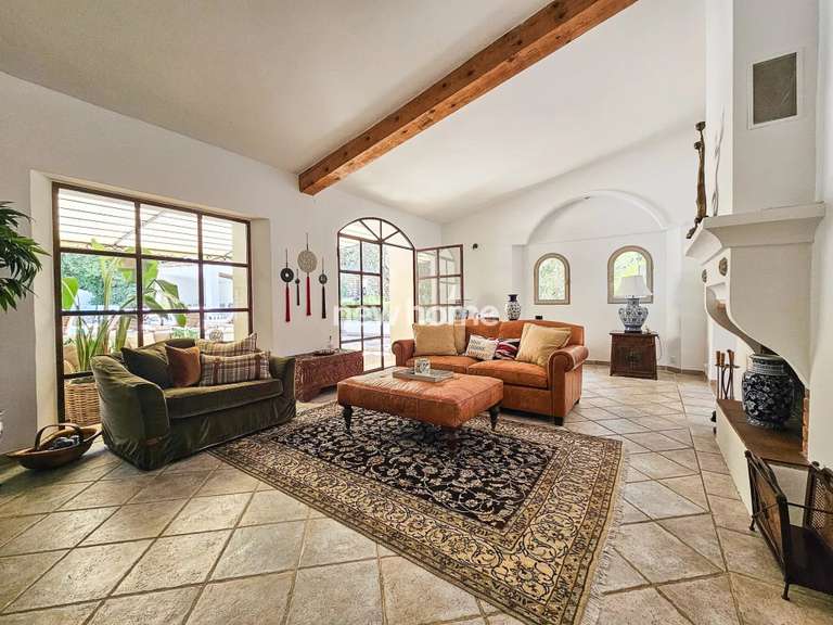 House Lorgues - 6 bedrooms - 205m²